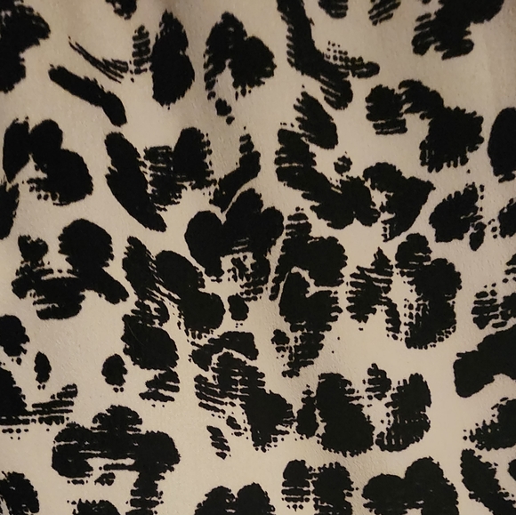 Dress - Picture 3 of 6